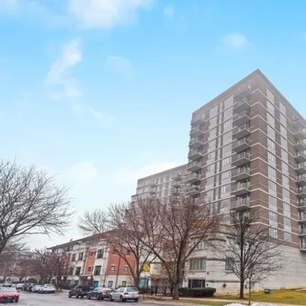 Buy this 4 bed condo on Prairie House in 1515 South Prairie Avenue, Chicago