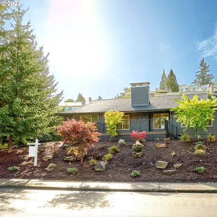 Buy this 3 bed house on 3530 Augusta National Drive South in Salem, OR 97302