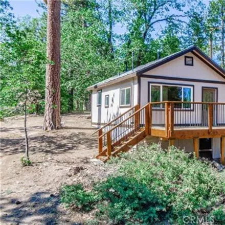 Buy this 2 bed house on 898 Hill Lane in Big Bear Lake, CA 92314
