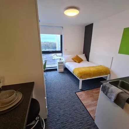 Rent this studio apartment on Student Roost in 1-216 Pitt Street, Newcastle upon Tyne
