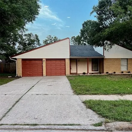Rent this 3 bed house on 2987 Hamm Road in Pearland, TX 77581