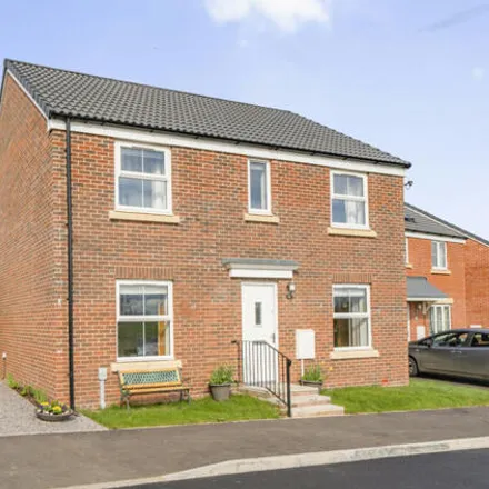 Buy this 4 bed house on 2 Chamberlayne Crescent in Ham, GL13 9FL