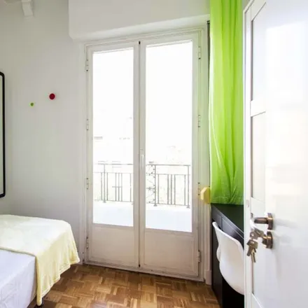 Image 3 - Jmg, Calle de Bravo Murillo, 26, 28015 Madrid, Spain - Room for rent