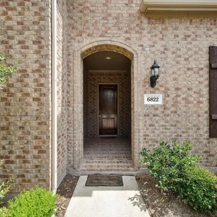 Image 4 - 6820 Historic View, Dallas, TX 75236, USA - House for sale