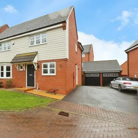 Buy this 4 bed house on Elder Avenue in Churchover, CV21 1TE