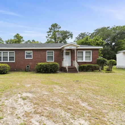 Buy this 3 bed house on New Hanover Regional Medical Center Orthopedic Hospital in 5301 Wrightsville Avenue, Bradley Park