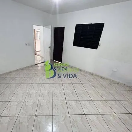 Buy this 3 bed house on Rua Armando Alves de Oliveira in Ouro Verde, Campinas - SP