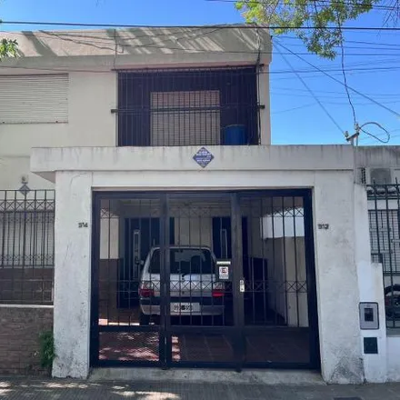 Rent this 2 bed apartment on Teodoro Sánchez de Bustamante in Saladillo, Rosario
