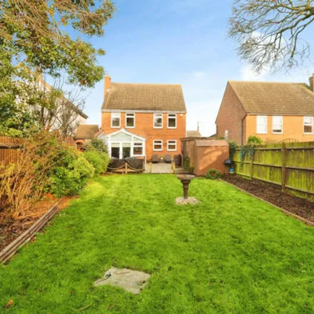 Buy this 5 bed house on Rear of Albert Road footpath (unclassified) in Rochford, SS4 3EY