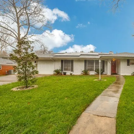 Buy this 3 bed house on 695 Fenwick Drive in Windcrest, Bexar County