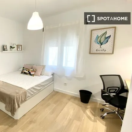 Rent this 4 bed room on El Parque in Plaza Jiménez Díaz, 28903 Getafe