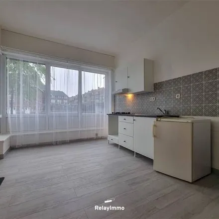 Rent this 1 bed apartment on Quai du Marché au Poisson 28 in 7500 Tournai, Belgium