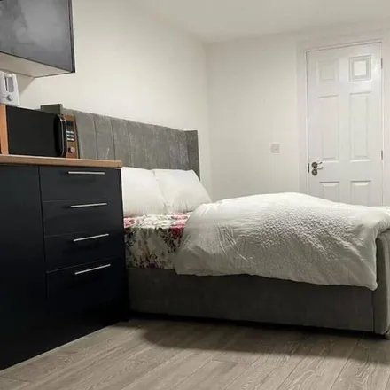 Rent this 1 bed apartment on Liverpool in L7 1PF, United Kingdom