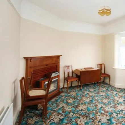 Image 2 - 64 Stocks Lane, Greystone Heath, Warrington, WA5 2RN, United Kingdom - House for sale