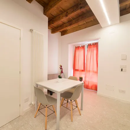 Image 4 - Vicolo San Domenico, 4a, 37122 Verona VR, Italy - Apartment for rent
