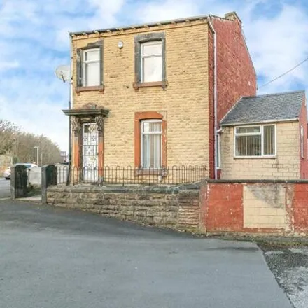 Buy this 3 bed house on Cross Bank Road / Batley in Cross Bank Road, Batley
