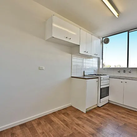 Image 2 - 585 Chapel Street, South Yarra VIC 3141, Australia - Apartment for rent