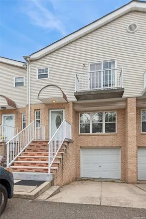 Buy this 3 bed townhouse on 1601- 16 Johnson Avenue in Elmont, NY 11003