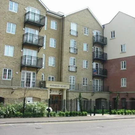 Rent this 2 bed apartment on Riverside House in Fobney Street, Katesgrove
