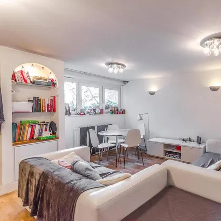 Image 3 - Sherston Court, Attneave Street, London, WC1X 0DS, United Kingdom - Apartment for rent