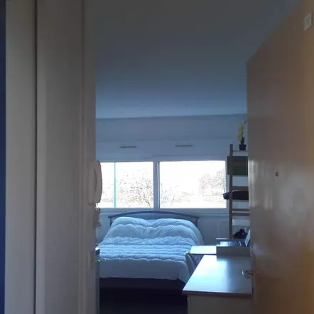 Rent this 1 bed apartment on 21800 Quetigny