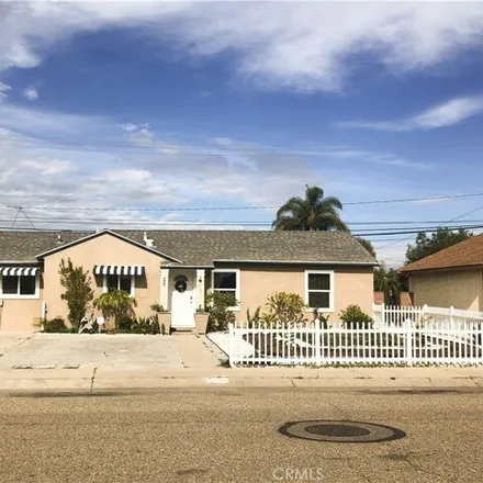 Buy this 4 bed house on 455 East Iris Street in Oxnard, CA 93033