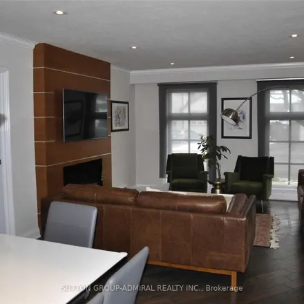 Image 8 - 136 Poyntz Avenue, Toronto, ON M2N 1N1, Canada - Apartment for rent