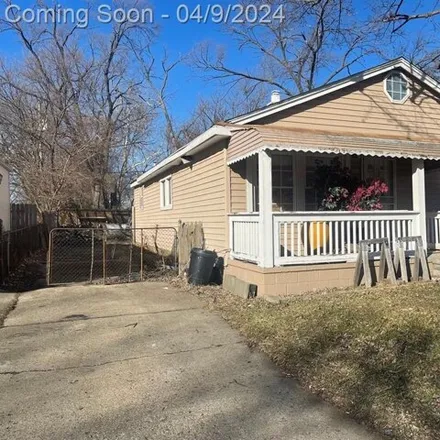 Buy this 3 bed house on 6955 Drake Street in Detroit, MI 48212