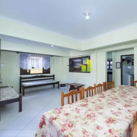 Rent this 5 bed house on Rua Tucano in Bombas, Bombinhas - SC