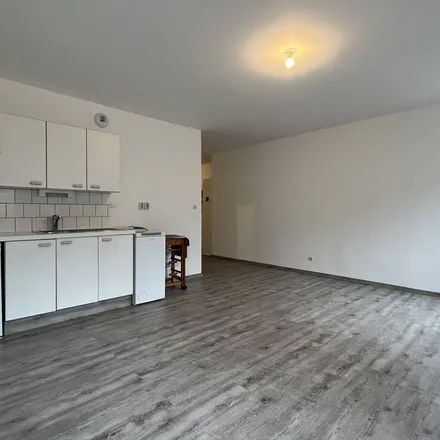 Rent this 1 bed apartment on 12 Rue Martin Bleu Dieu in 80000 Amiens, France