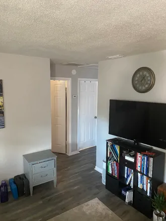 Rent this 2 bed condo on 2320 18th Ave Sw