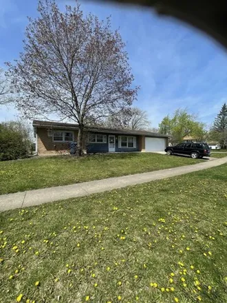 Image 2 - 1139 Parkview Drive, Hanover Park, Schaumburg Township, IL 60133, USA - House for sale