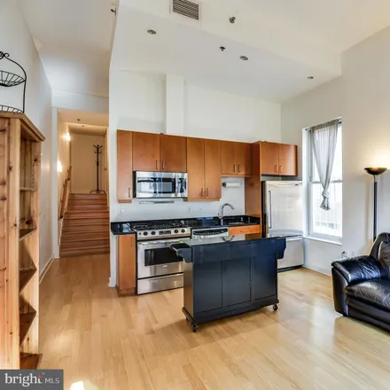 Image 9 - Clara Barton, 616 E Street Northwest, Washington, DC 20004, USA - Apartment for rent