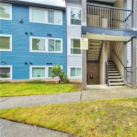 Buy this 2 bed condo on 26217 116th Avenue Southeast in Kent, WA 98030