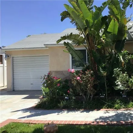 Buy this 3 bed house on 7022 Nestle Avenue in Los Angeles, CA 91335
