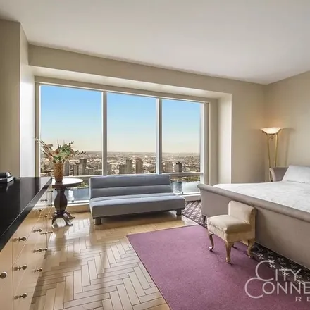 Rent this 5 bed apartment on Trump World Tower in 845 1st Avenue, New York