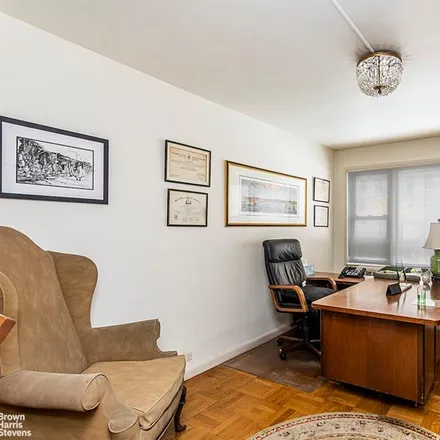 Buy this studio apartment on 167 EAST 67TH STREET 2C in New York