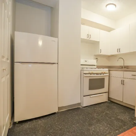 Rent this 1 bed apartment on 910 Lawrence