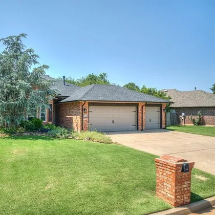 Buy this 3 bed house on 17301 Sunny Hollow Rd in Edmond, Oklahoma