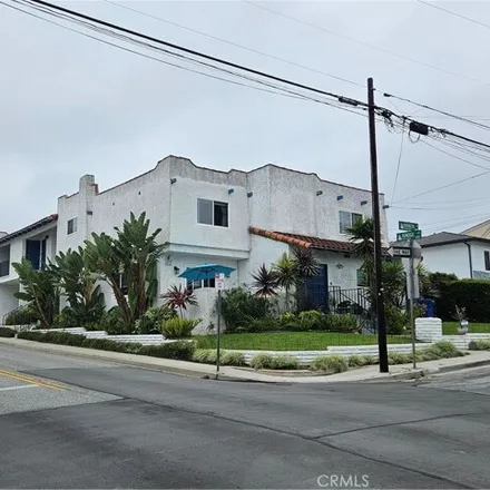 Buy this 9 bed house on 2122 Huntington Lane in El Nido, Redondo Beach