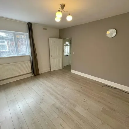 Rent this 1 bed apartment on Leamington Rd / War Memorial Park in Leamington Road, Coventry