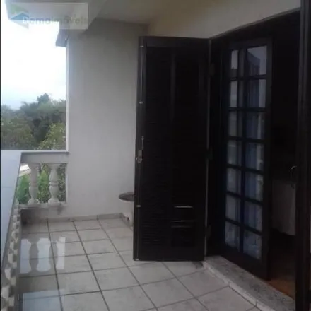 Buy this 3 bed house on Rua Ibiúna in Serpa, Caieiras - SP