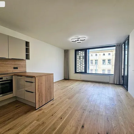 Image 2 - Za Ženskými domovy, 128 00 Prague, Czechia - Apartment for rent