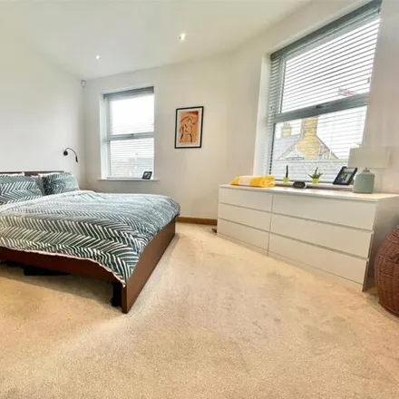 Image 7 - Chantry Drive, Ilkley, LS29 9LP, United Kingdom - Apartment for rent