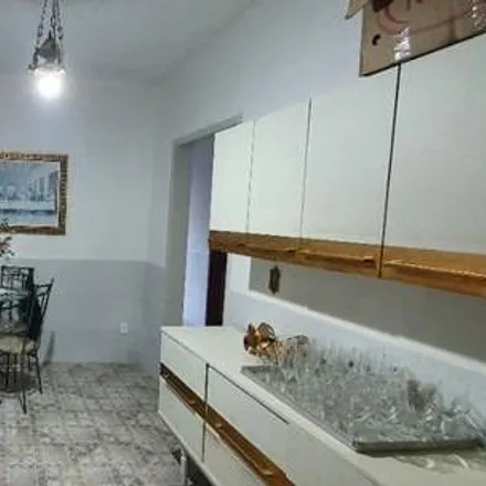 Buy this 6 bed apartment on Rua São Sebastião in Engenho do Mato, Niterói - RJ