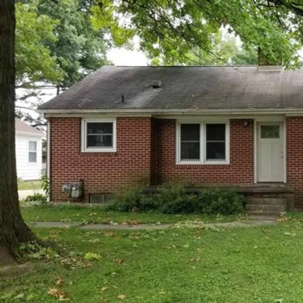 Rent this 3 bed house on 1033 Hillcrest Road in West Lafayette, IN 47906