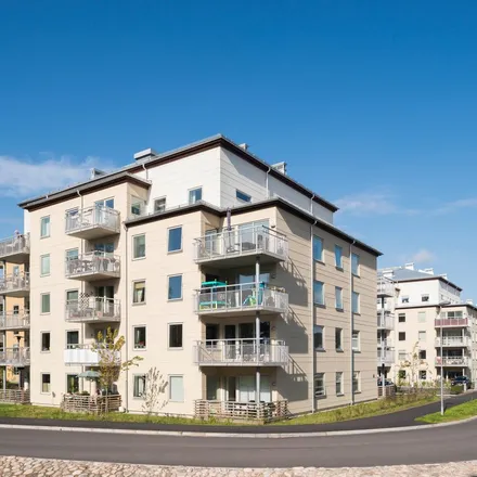 Rent this 3 bed apartment on Transistorgatan 41 in 421 35 Gothenburg, Sweden