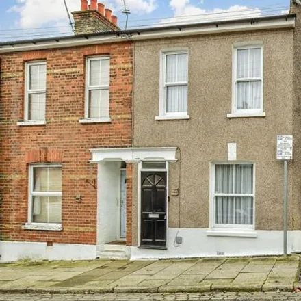 Image 1 - Clarendon Road, Gravesend, DA12 2BP, United Kingdom - Townhouse for sale