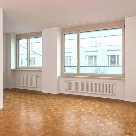 Rent this 3 bed apartment on Farnsburgerstrasse 37 in 4052 Basel, Switzerland