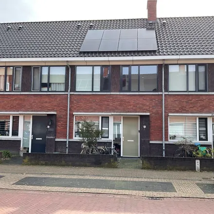 Rent this 3 bed apartment on Poort 5 in 5664 PE Geldrop, Netherlands